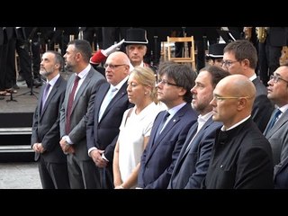 Ofrena floral a Rafael Casanova