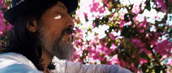 İsmail Tunçbilek - Kurşuni Renkler