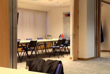 Gaziantep Büyükşehir Belediye Başkanı Şahin, Büyükelçi Meyer-Landrtu'yu ziyaret etti