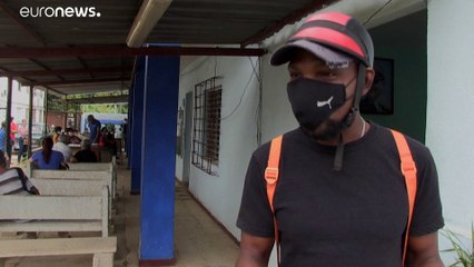 Cuba | Los cubanos hacen cola para conseguir un empleo estatal