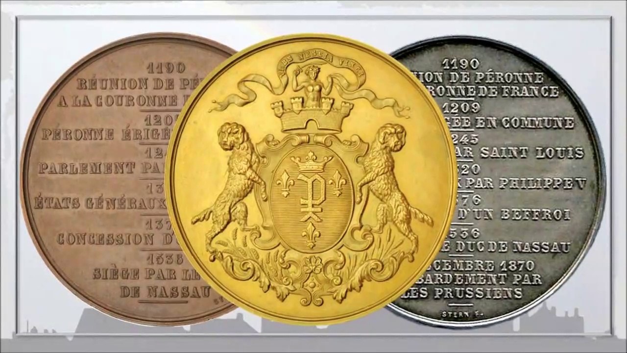 164 - PERONNE, BALADE DANS LE TEMPS,  -- Le revers de la médaille, les dates de la riche histoire de la ville.