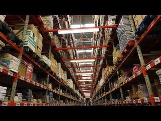 Què hi ha al darrera del Sant Jordi?