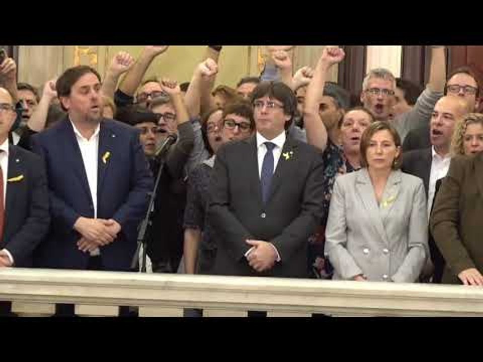 Primer cop que es canta "els segadors" amb la nova República catalana