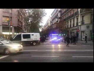 Surten de l'Audiència Nacional dos furgons amb els consellers per a l'ingrés a presó