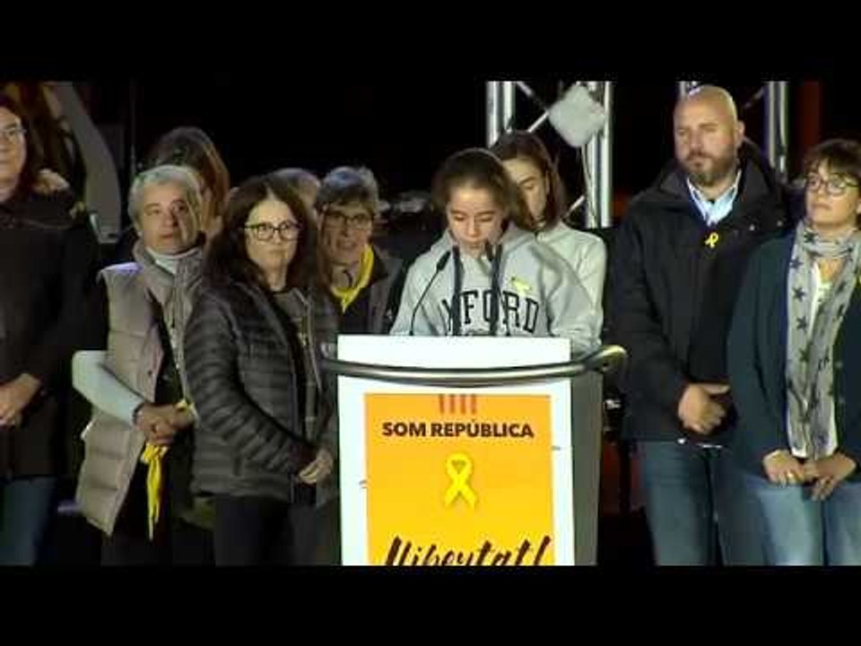 Discursos dels familiars dels consellers cessats i els líders sobiranistes empresonats
