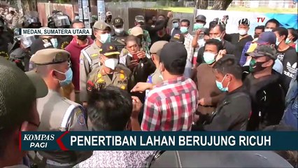 Tải video: Penertiban Lahan di Krakatau Medan Berlangsung Ricuh, Satpol PP Didorong dan Dilempari Batu