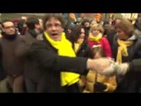 Arribada de Carles Puigdemont a l'inici de la manifestació a Brussel•les