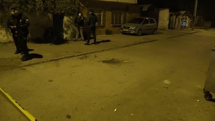 Son dakika haberi: Silahlı kavgada bir kişiyi yaralayan şüpheli gözaltına alındı