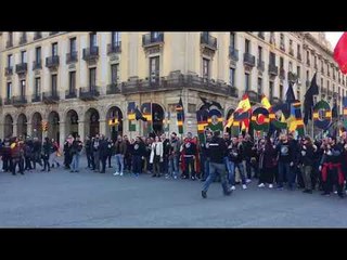 La policia espanyola reclama a Barcelona que se'ls equipari el sou amb els Mossos
