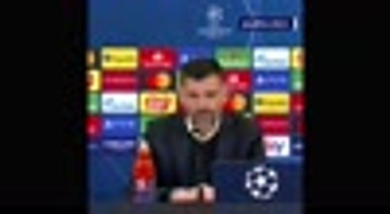 Conceicao walks out of press conference after not being asked a question!