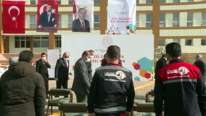 ANKARA - Bakan Selçuk, Özel Çocuklara Özel Materyaller programına katıldı (1)