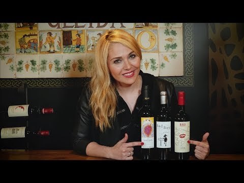 Gastronomia | Bodega de El Nacional | Botellas de vino con mensajes | 14