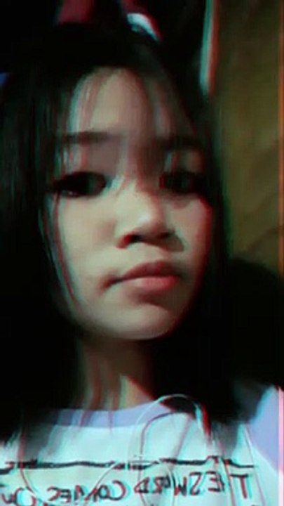 Ang Haba pa ng buhok ko dito