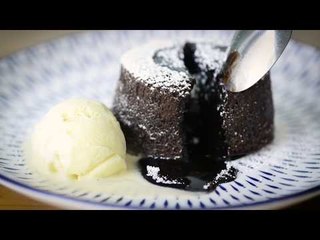  Gastronomia | Pastissos | Volcà de xocolata | 11