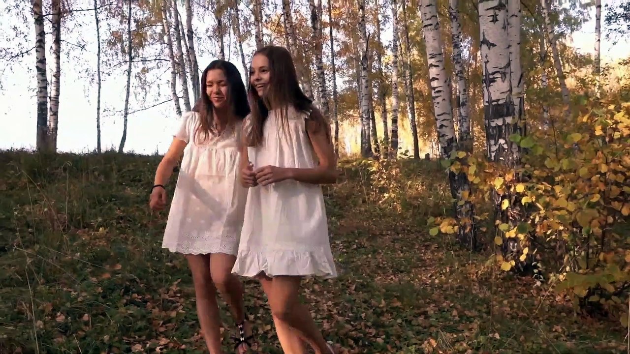 9 Студия фотомоделей САНА Козьмодемьянск Дана и Яна в осеннем