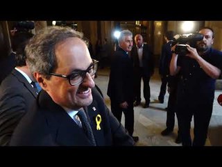 Video herunterladen: Iu tuber amb la sortida del Parlament de Quim Torra