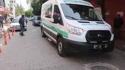 Üçüncü kattan düşen hamile kadın toprağa verildi