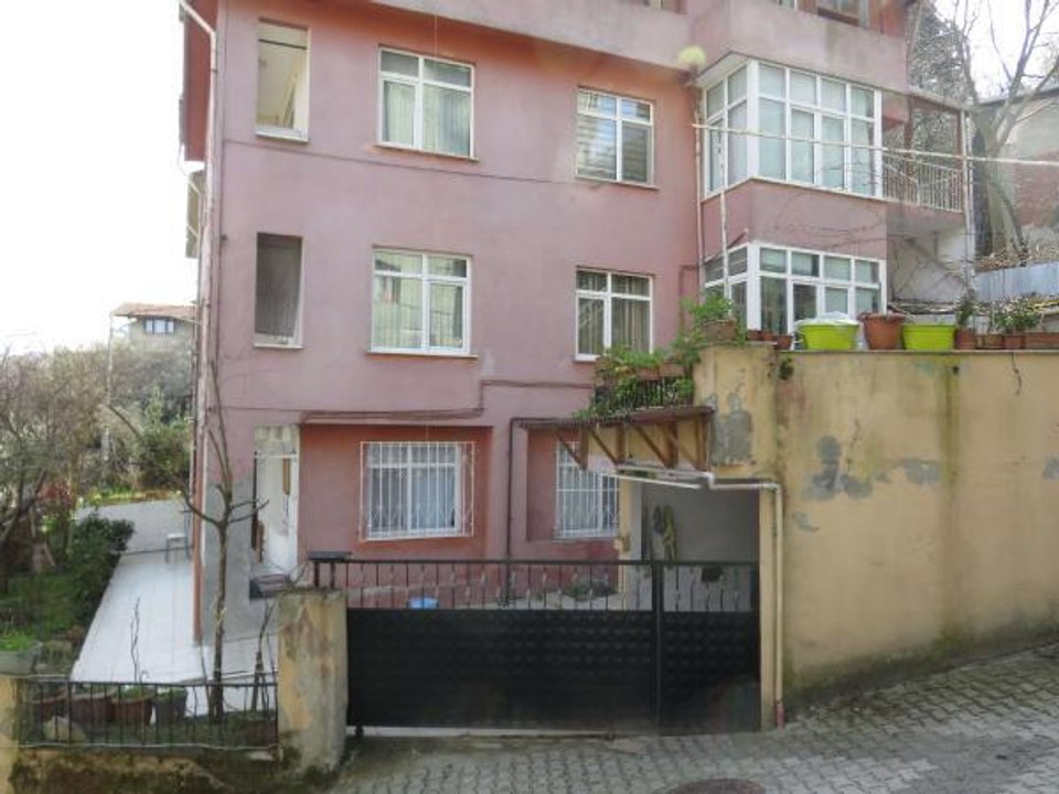 Son dakika haber... ÜSKÜDAR'DA REHİNE OPERASYONU... DİNİ NİKAHLI EŞİNİN REHİN ALDIĞI HAMİLE KADIN KURTARILDI