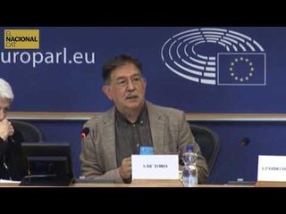 Suso de Toro revela cómo se ha conseguido el control de los medios de comunicación privados