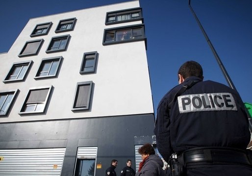 Un fiché S pour radicalisation a eu accès aux données personnelles de policiers dont leur religion catholique