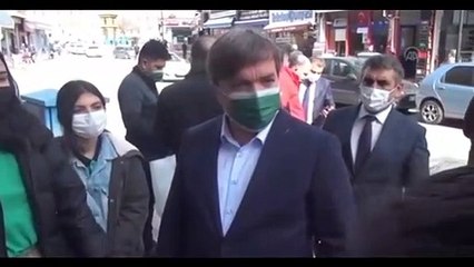 Denetime çıkan vali, 'Müslüm Gürses' cevabını duyunca şaşırdı