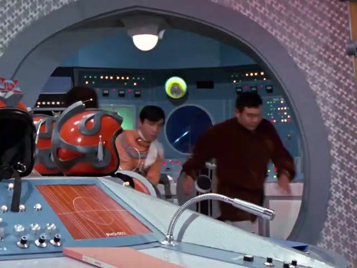 第02話 大超獣を越えてゆけ 動画 Dailymotion