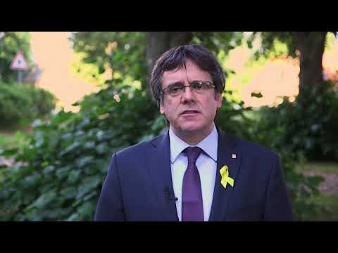 Puigdemont exigeix l'alliberament immediat dels presos polítics