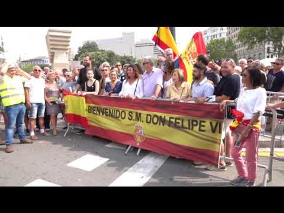 Crits: Viva España, viva el Rey