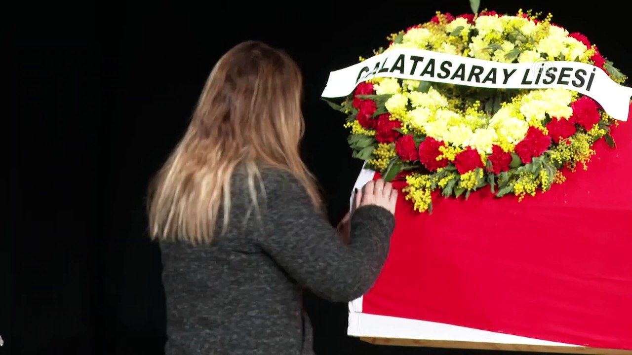 İSTANBUL - Rasim Öztekin, son yolculuğuna uğurlanıyor - Pelin Öztekin - Derya Şensoy - Şoray Uzun