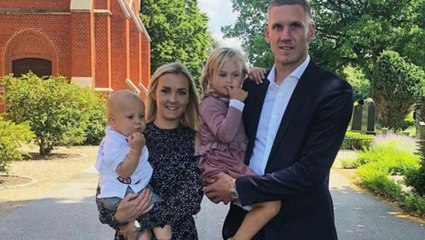 Everton kalecisi Robin Olsen ve ailesi, evinde palalı kişilerin saldırısına uğradı