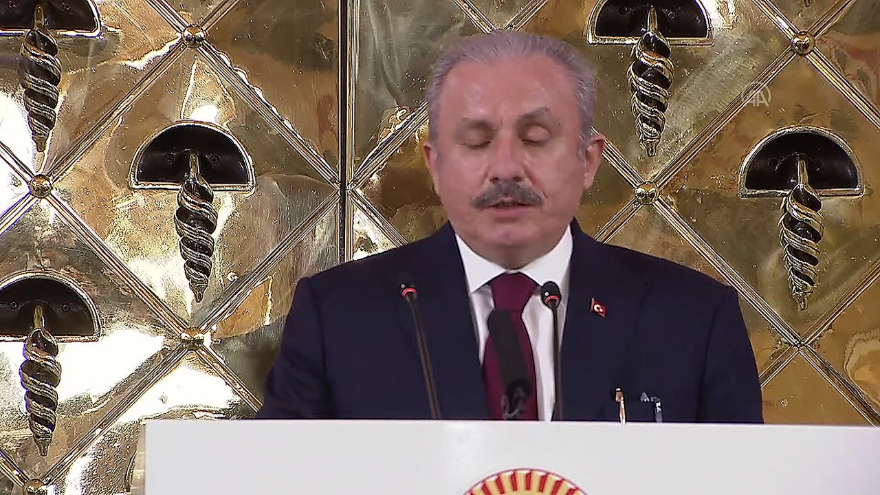 TBMM - '100. Yılında İstiklal Marşı Sergisi' açılışı - TBMM Başkanı Şentop (2)