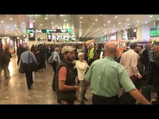 Comencen a circular les cues de l'estació de Sants