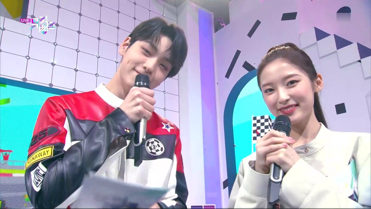 [ENG] Arin MC cut (Music Bank 2021.02.26)