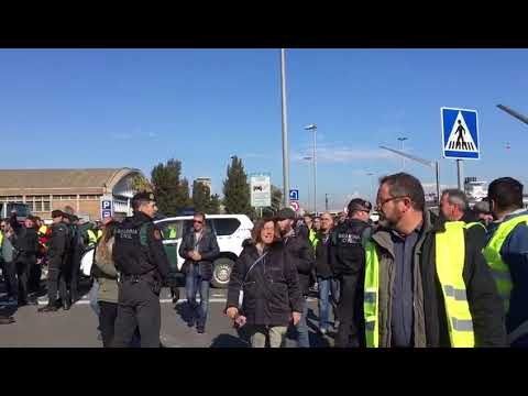 Els taxistes arriben al Port de Barcelona