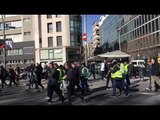 Els taxistes arriben a plaça Espanya