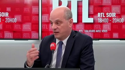 "Le cyberharcèlement s'aggrave", alerte Jean-Michel Blanquer
