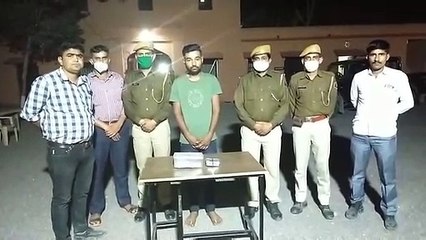 देसी कट्टा व तीन जिंदा कारतूस लेकर घूमते युवक गिरफ्तार