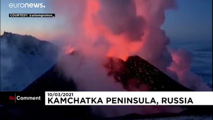 Látványos vulkánkitörés Kamcsatkán
