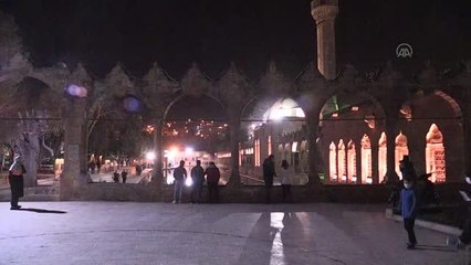 Son dakika! Kahramanmaraş, Şanlıurfa, Malatya, Gaziantep, Adıyaman ve Kilis'te Miraç Kandili dualarla idrak edildi
