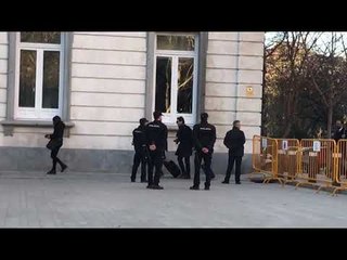 Entren els advocats de Forn, Borràs i Cuixart al Suprem