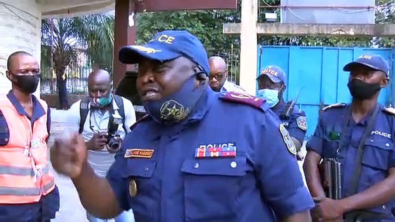 Tracasseries: 39 policiers de roulage arrêtés et 19 transférés à la prison militaire de Ndolo