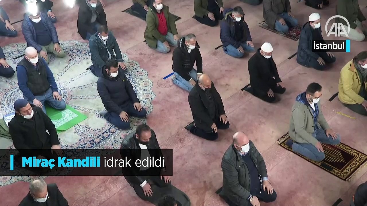 Türkiye'de Miraç Kandili gecesi