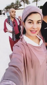 Bollywood actress Jacqueline visits Sheikh Zayed Grand Mosque