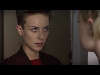 [Lésbico] Anarquía en Zirmunai. PARTE 1. Subs. Español.