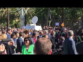 Crits d''independècia' quan Torra arriba a les portes del TSJC