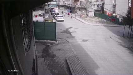 Son dakika haberi! Küçükçekmece'de küçük çocuklara kemerli saldırı