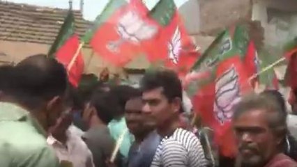 Tải video: Attack on Mamata: BJP workers stage protest in Nandigram