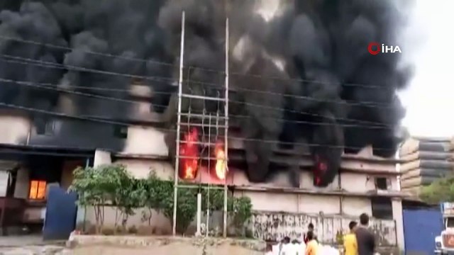 - Hindistan'da kimya fabrikasında dev yangın