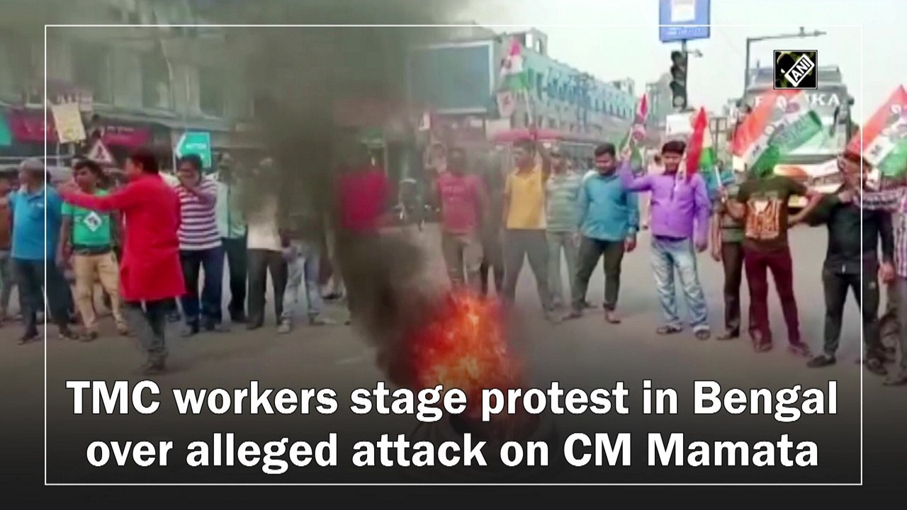 TMC workers stage protest in Bengal over alleged attack on CM Mamata Banerjee