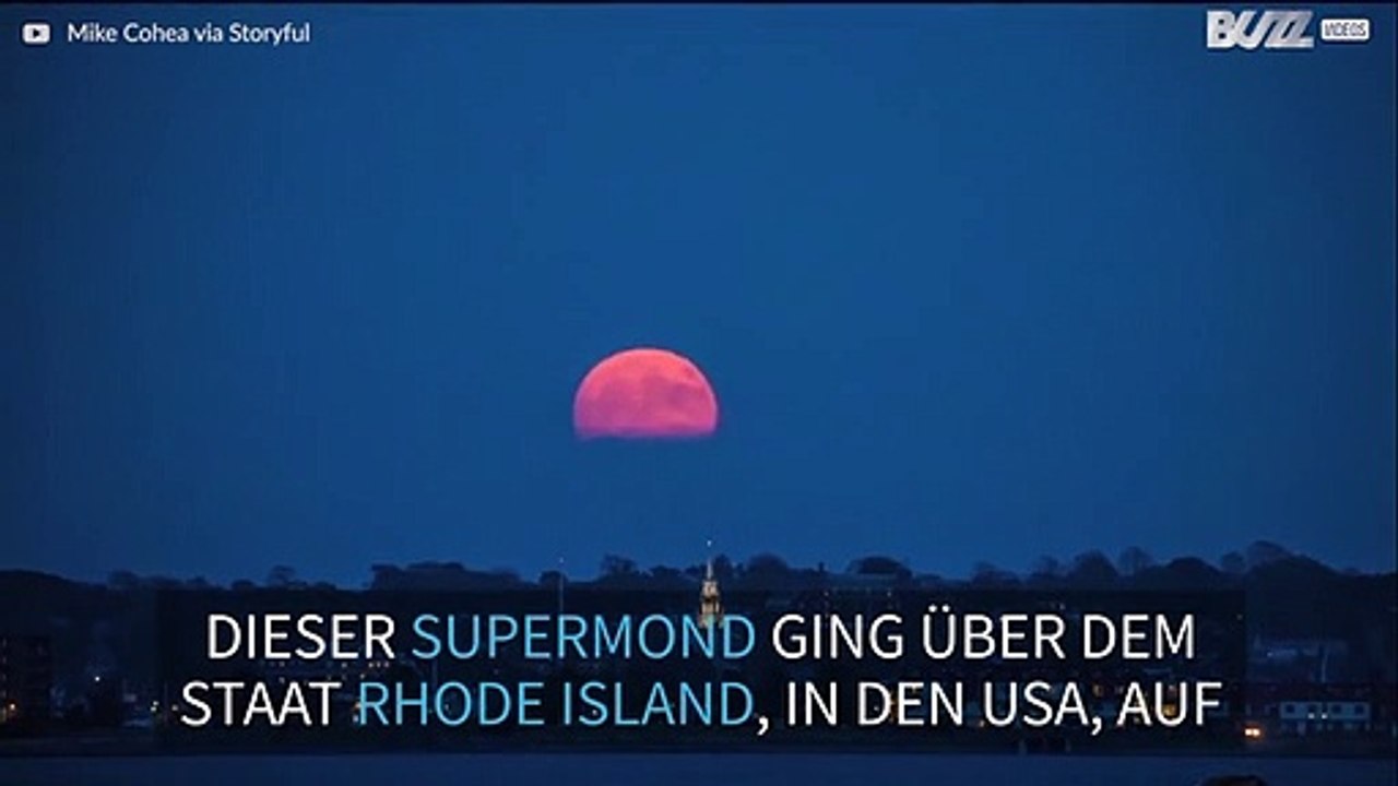 Fesselnder Supermond über Rhode Island
